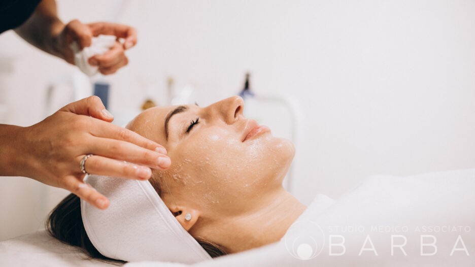PRX-T33: Il Trattamento Biostimolante Senza Aghi per una Pelle Luminosa, Compatta e Senza Macchie